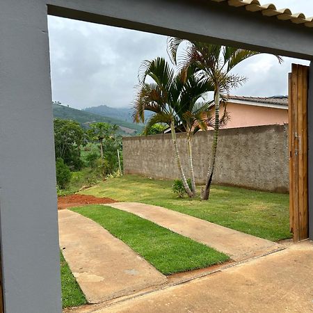 Agradavel Casa De Campo, Recem Construida. Pedra Menina Екстериор снимка